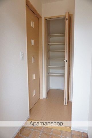 クラール名東 Aの内装写真