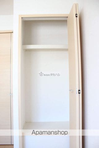 ボンジュルネIの内装写真