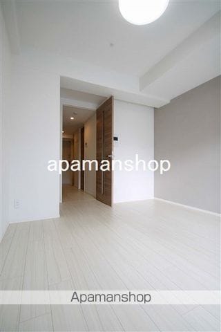 TLRレジデンスHOMMACHIウエストの内装写真
