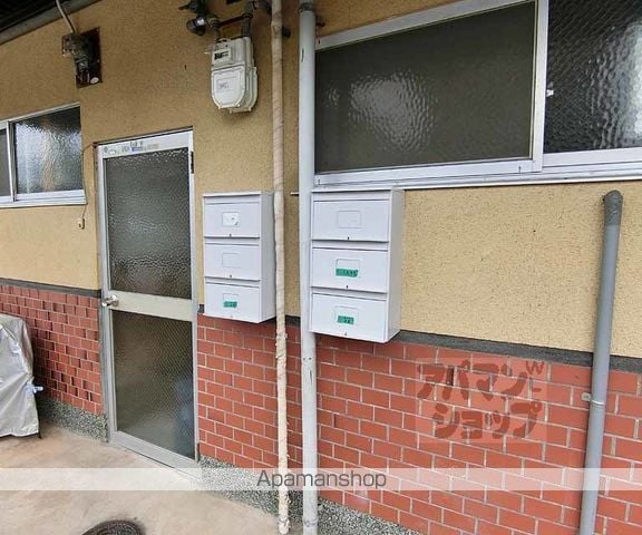 片岡アパートの外観写真