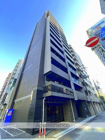 ワールドアイ京町堀の外観写真