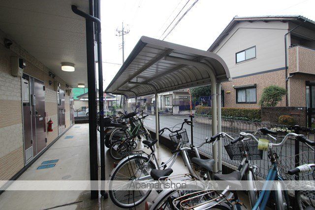 レオパレスシャルムの玄関写真