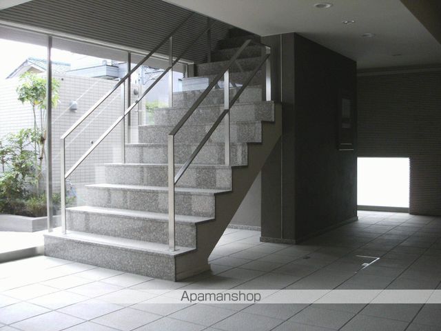 クレール和泉の玄関写真