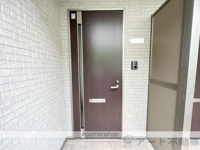コンフォートNの玄関写真