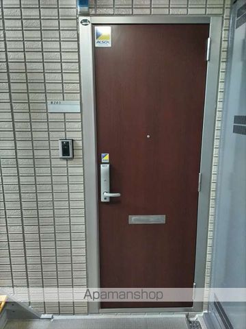 セイチ上近江Bの玄関写真