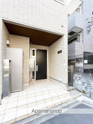 ルミエール西新宿[1LDK/40.35m2]のエントランス1