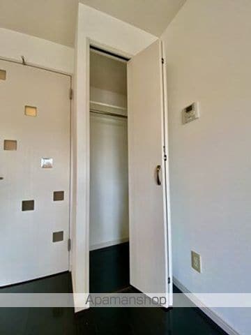 リーベンパレス鴨池橋の内装写真