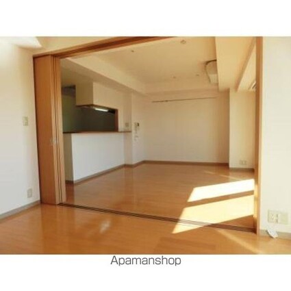 サンクレール荒川ブランガーデン[1SLDK/60.2m2]のリビング・居間