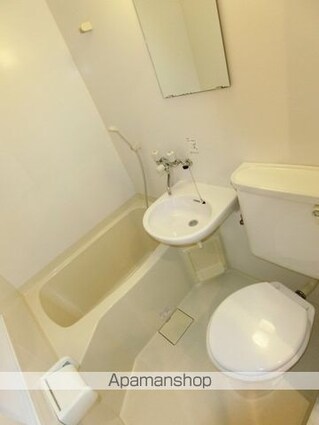 広島県広島市中区本川町２丁目[1K/19.08m2]のトイレ