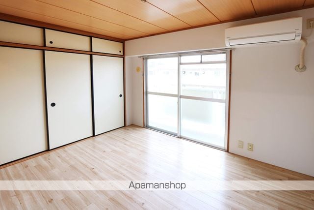 ビレッジハウス則松5号棟の内装写真