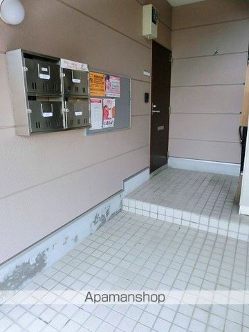 ライジングサンAの玄関写真