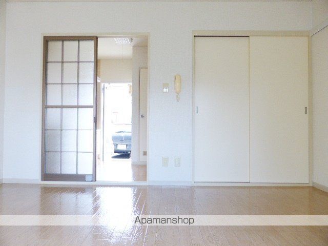 フレグランスマルコIIIの内装写真