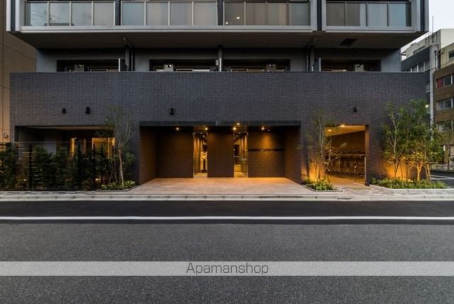 ライトテラス浅草の玄関写真