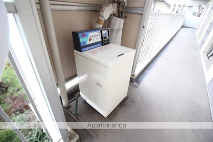 フローラル吉岡[1R/17.01m2]の共用部1