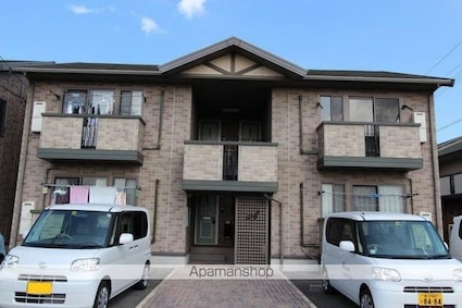 ユイマールガーデンⅡ[2LDK/53.76m2]の外観2