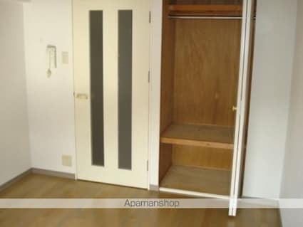 ラ・レジダンス・ド・シャルール[1DK/32.02m2]の収納