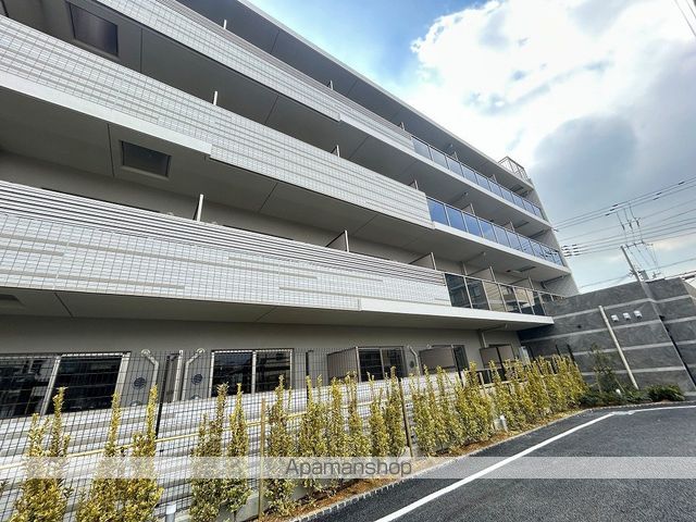 ファーストフィオーレESAKA LARDEURの外観写真