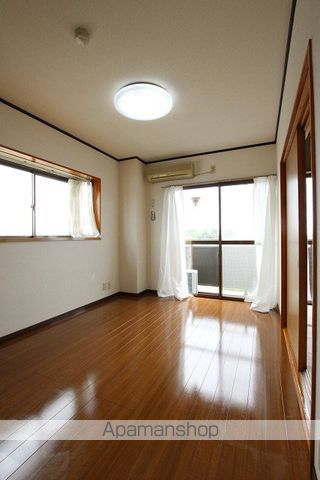 成東ハイツの内装写真