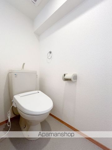 レジディア天神南の内装写真