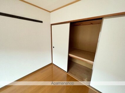エステート中島　北館[2K/39.2m2]の収納