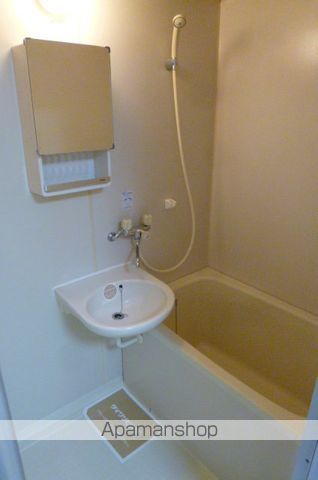 ファミール堀部IIの内装写真
