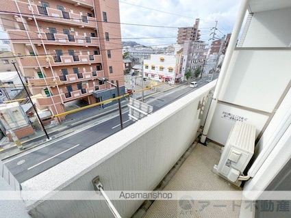 アルト萱町　西棟[1R/25.4m2]のバルコニー