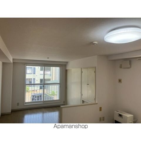 クリスタルハイツ元町の内装写真
