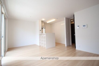 ラフィーネ下中野Ｃ棟[3LDK/81.03m2]のリビング・居間