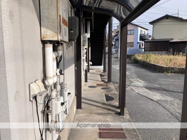 富貴荘の玄関写真