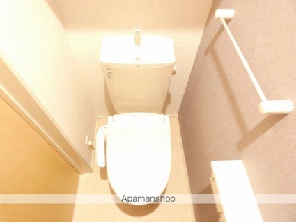 ソレイユ・ベル[1LDK/50.33m2]のトイレ