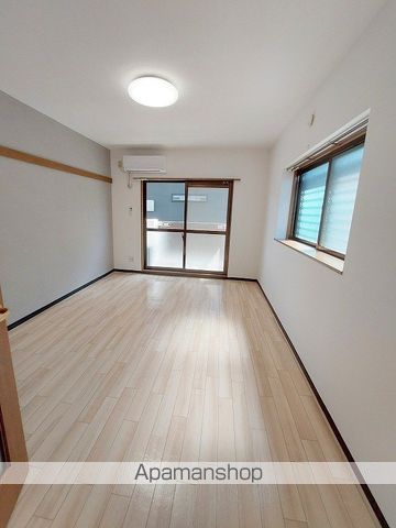 NAVONAの内装写真