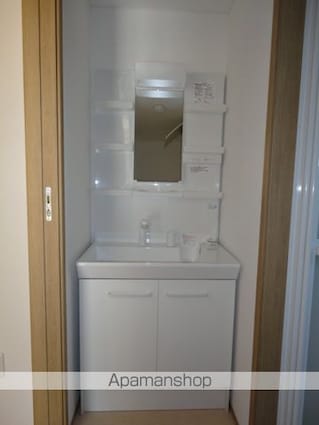 ディアコート・郭内Ａ棟[2LDK/49m2]の洗面所