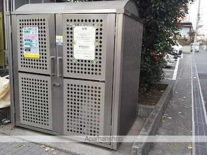 東京都世田谷区上北沢５丁目[1K/19.87m2]の共用部3