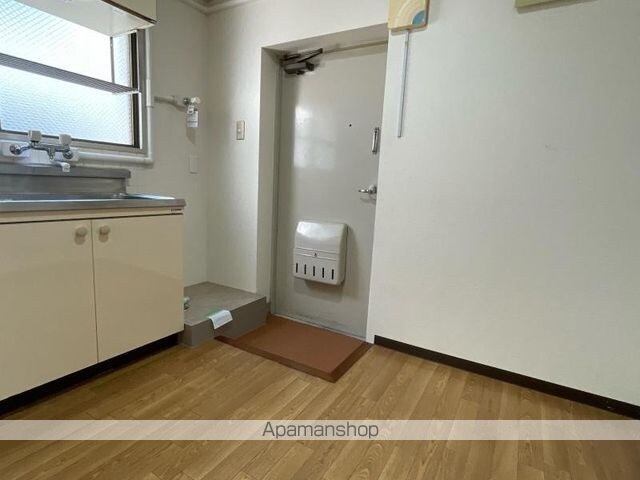 香川県高松市楠上町１丁目[1K/24.6m2]の玄関