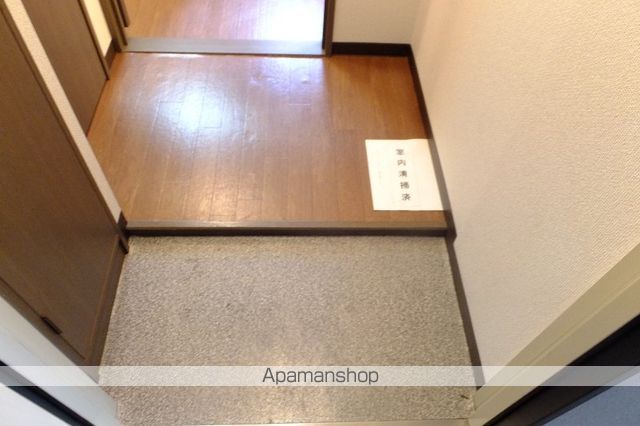 ルーブル4条館の内装写真