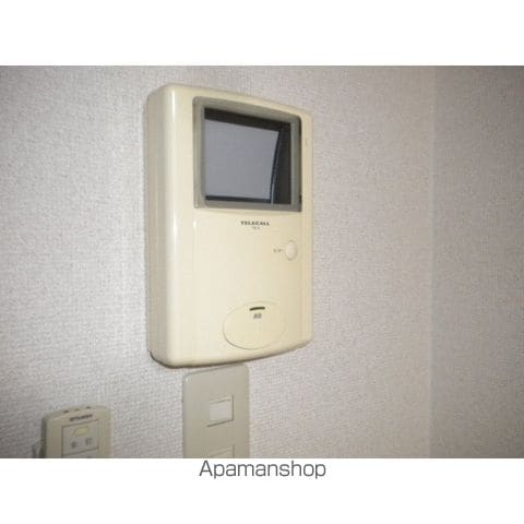 アンプルール ブワ BONの内装写真