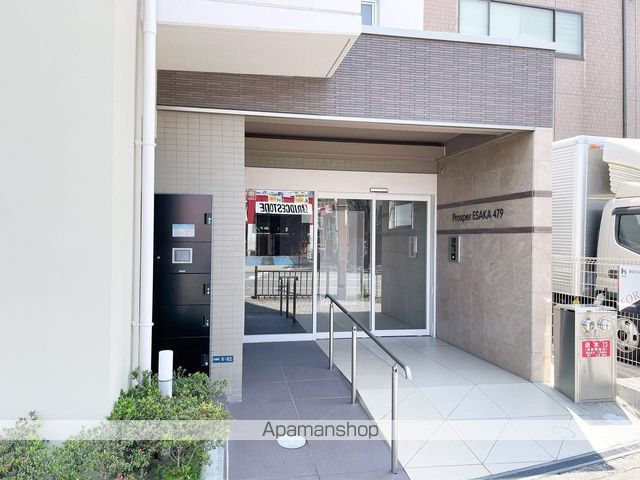 プロスパー江坂479の玄関写真