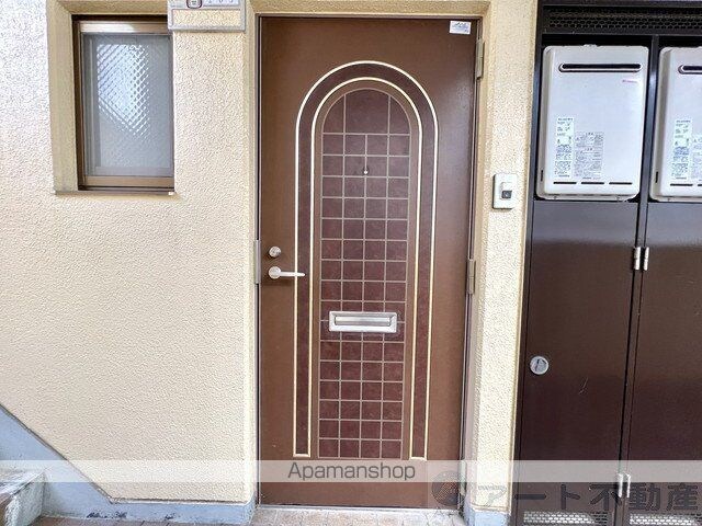 参川第２マンション[1K/22m2]のエントランス1