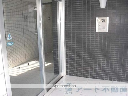 フォレスト・レジデンス[3LDK/74.2m2]のエントランス2