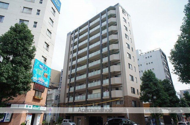 ネストピア博多駅前の外観写真