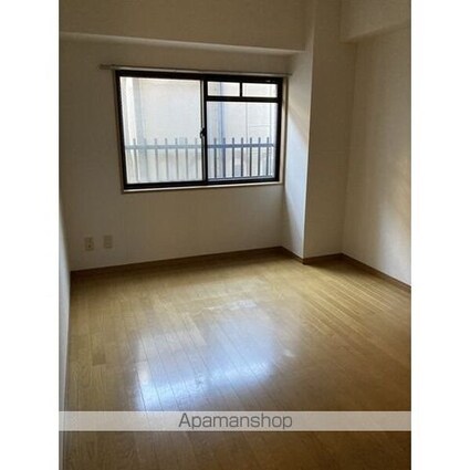 愛知県名古屋市西区香呑町５丁目[1LDK/40.68m2]のリビング・居間2