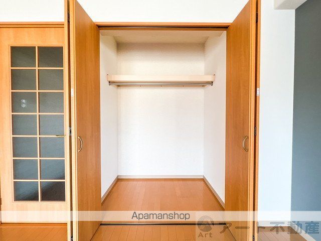 Rinchnarno nの内装写真
