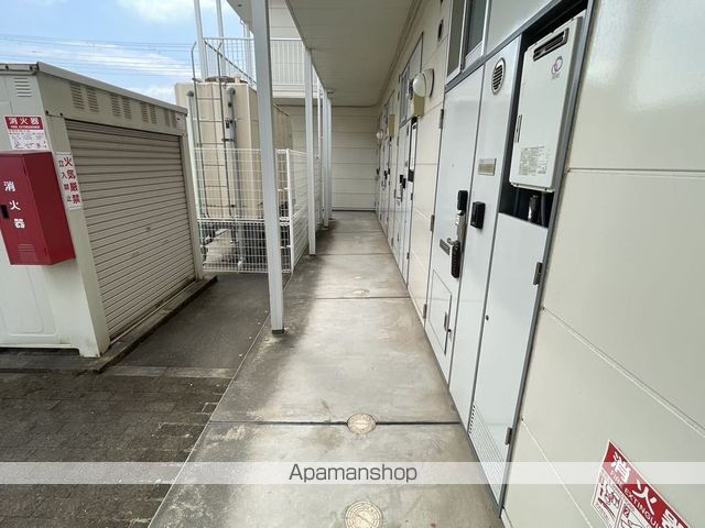 レオパレスフランボワーズ Aの内装写真