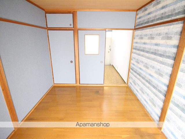 アーバンハイツ桜町の内装写真