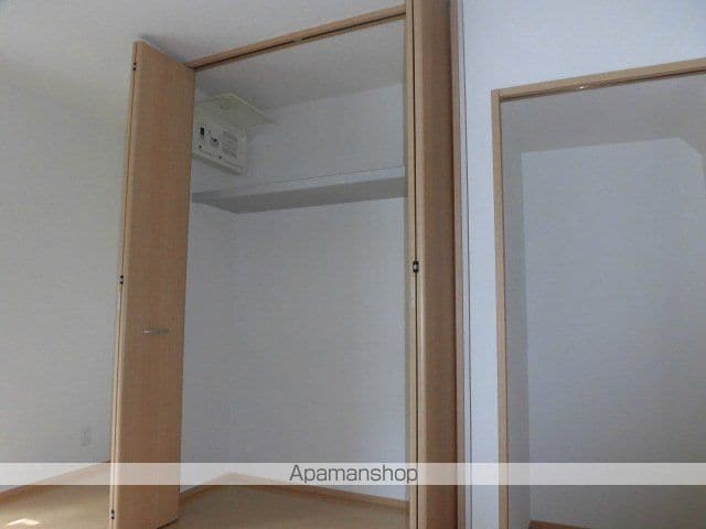 練馬区 2階建 築17年の内装写真