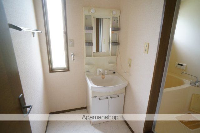 ガーデンヒルズ高の原の内装写真