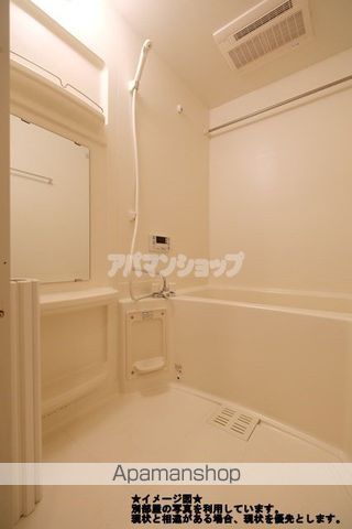 グランドイーストIIの内装写真