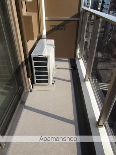 東京都港区新橋５丁目[1R/22.05m2]のバルコニー