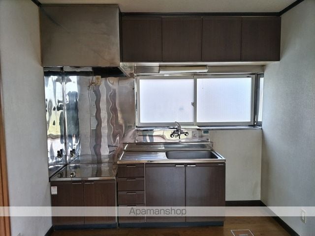 コマタ住宅の内装写真