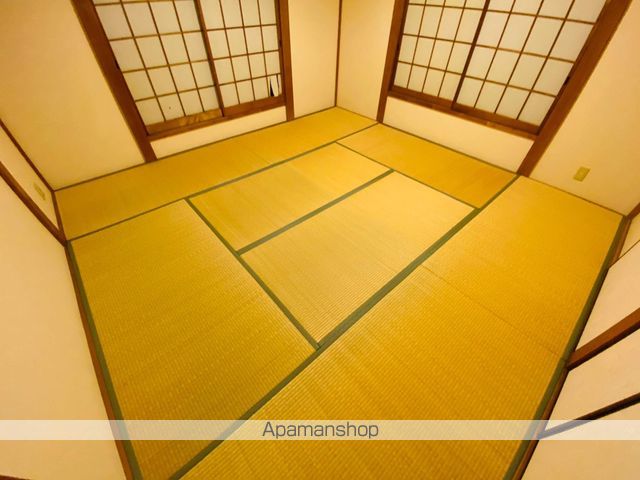 京成電鉄本線 京成小岩駅 徒歩12分 3階建 築30年の内装写真